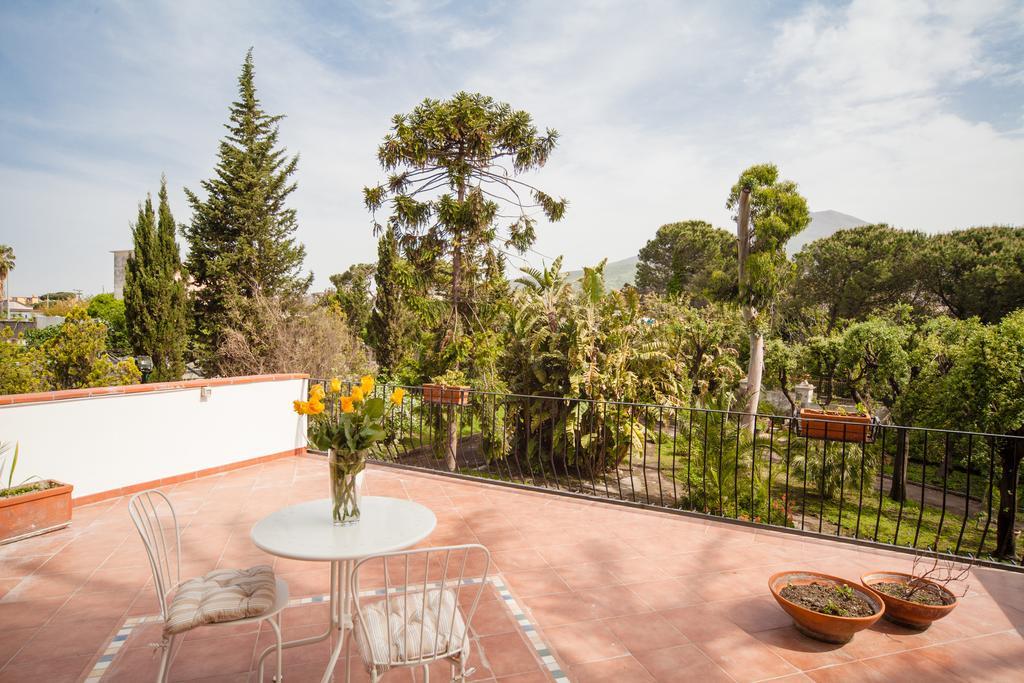 B&B Casina De Goyzueta Torre del Greco Exterior photo